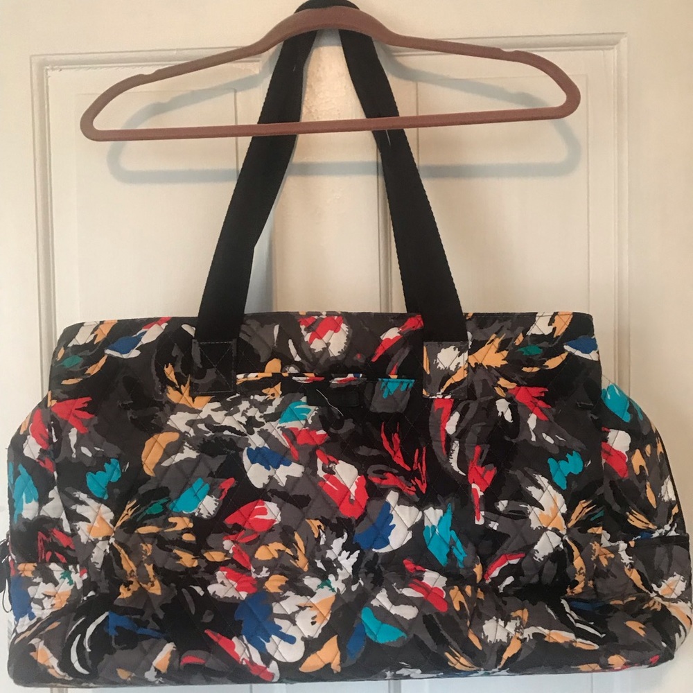 Vera Bradley travel bag